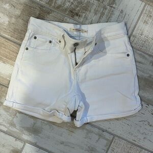 Women's White Denim Levi’s Shorts